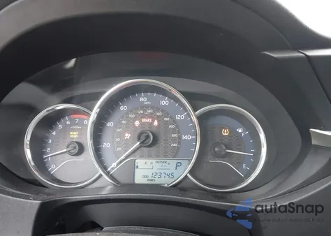 2016 Toyota Corolla Le z USA, uszkodzony, nr VIN 2T1BURHEXGC585574